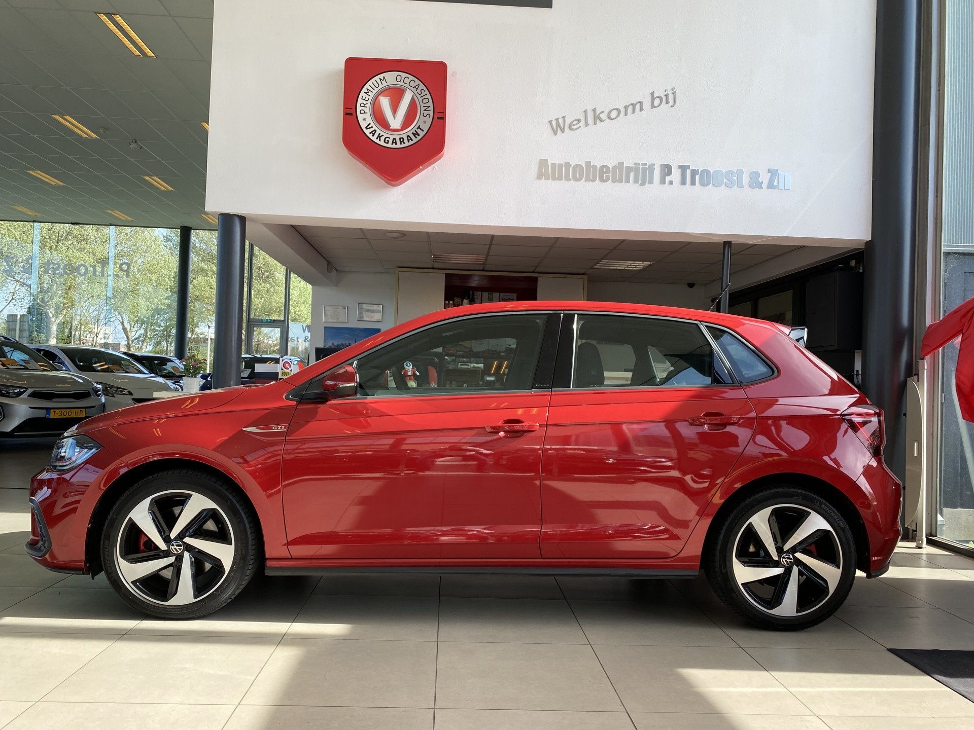 Volkswagen Polo 2.0 TSI GTIAutomaat, Navigatie/Apple Carplay, Auto's, Volkswagen, 12 maanden, Gebruikt, 4 cilinders, 1261 kg
