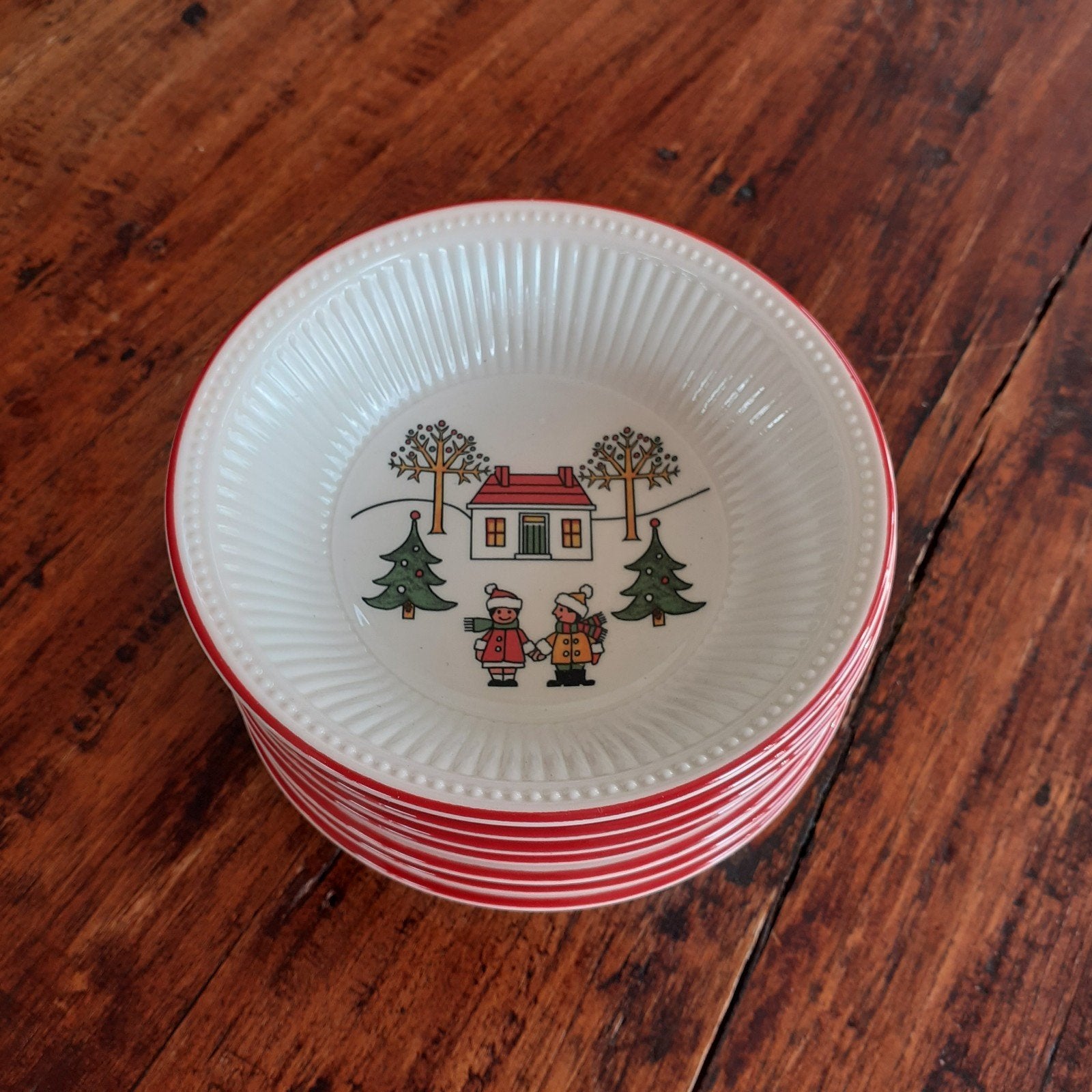 Wedgwood WINDSOR CHRISTMAS  Kerst Compote schaaltjes 15 cm, Ophalen of Verzenden, Schaal of Schalen, Zo goed als nieuw, Wedgwood
