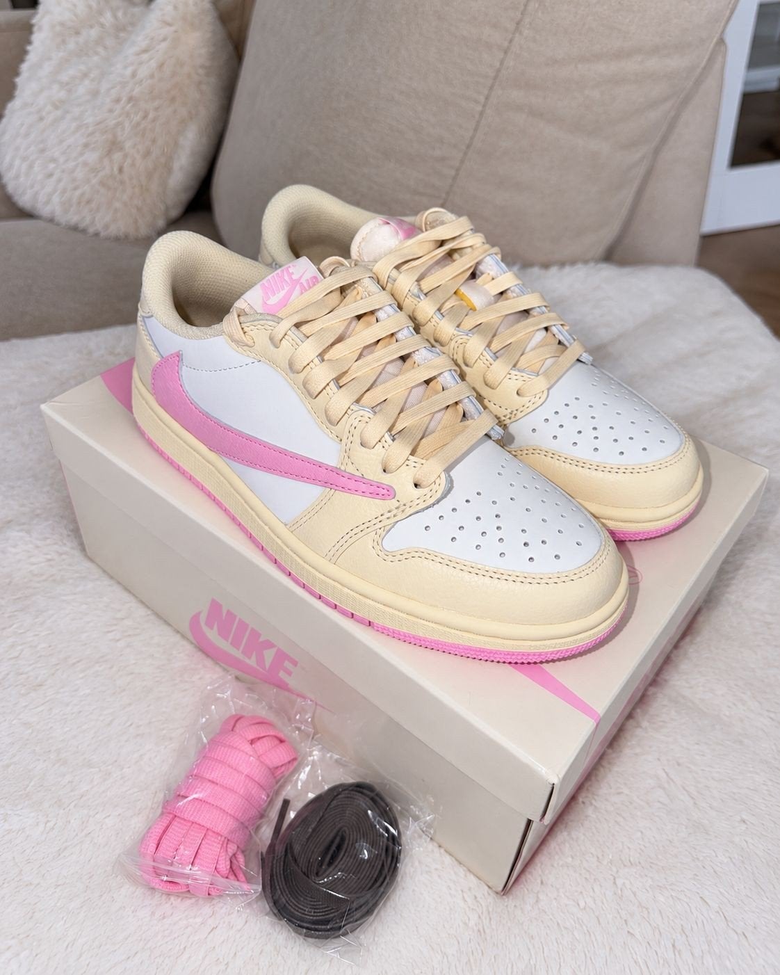 Nike Air Jordan 1 Low OG SP Travis Scott x Fragment, Wit, Nike, Nieuw, Ophalen of Verzenden