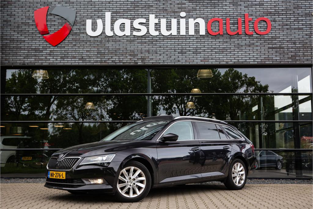 Skoda Superb Combi 1.6 TDI Ambition Business , Panoramadak,, Auto's, Bluetooth, Stof, Gebruikt, 4 cilinders