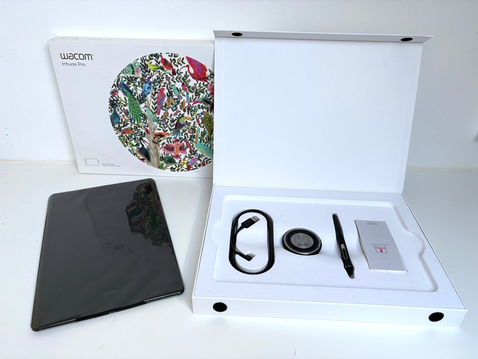 Wacom Intuos Pro Medium (PTH-660-N) met Pro Pen 2, Ophalen of Verzenden, Multi-touch, Gebruikt, Draadloos