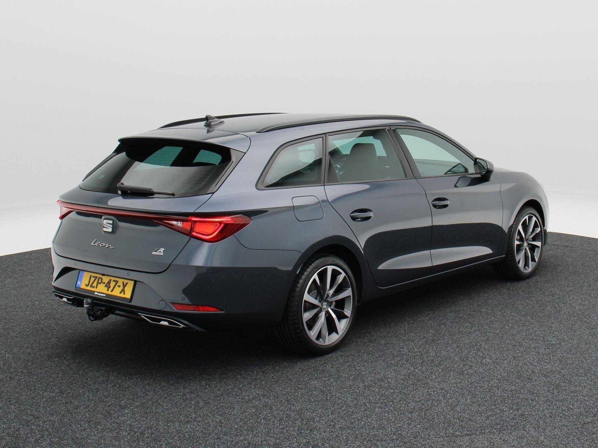 SEAT Leon Sportstourer FR Business 1.5 TSI eHybrid PHEV 204, Auto's, Stof, Euro 6, 4 cilinders, 150 pk