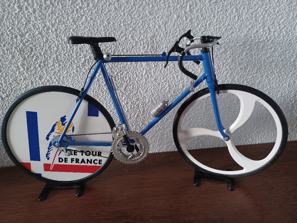 Tour de France fiets miniatuur met renners - Collectors Item, Ophalen of Verzenden, Zo goed als nieuw