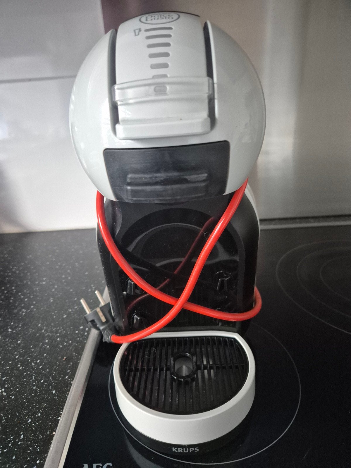 Nescafé Dolce Gusto koffiezetapparaat, Witgoed en Apparatuur, Koffiezetapparaten, Gebruikt, Koffiemachine, Ophalen of Verzenden