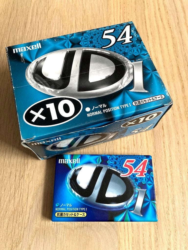 Set van 10x Maxell UD1 cassettebandjes C54 – Black Magnetite, 2 t/m 25 bandjes, Overige genres, Ophalen of Verzenden, Met bewaardoos, rek of koffer