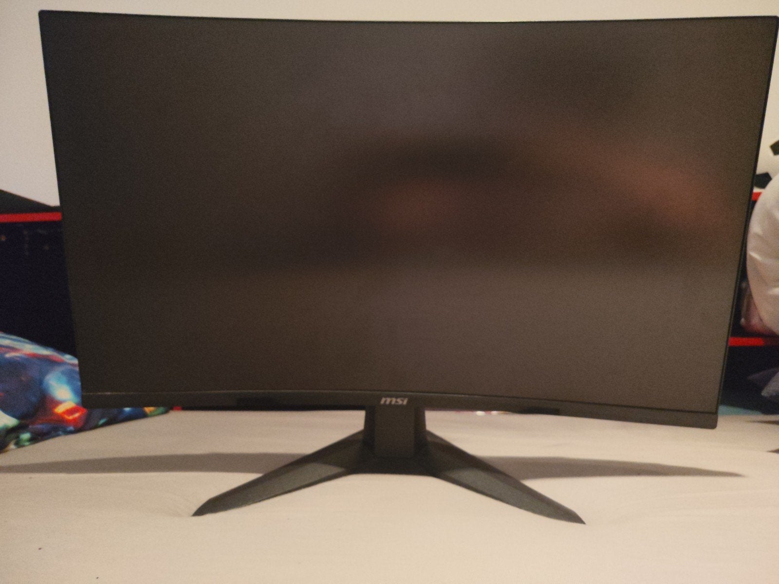 MSI Optix MAG27C6F Curved Gaming Monitor, Computers en Software, Monitoren, Gaming, MSI, VA, Full HD