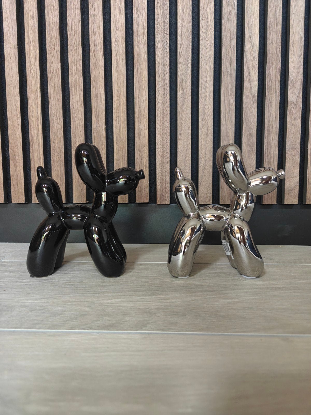 Jeff Koons ballon hond replica, chroom zwart. Balloon dog, Verzamelen, Ophalen of Verzenden, Nieuw, Dier