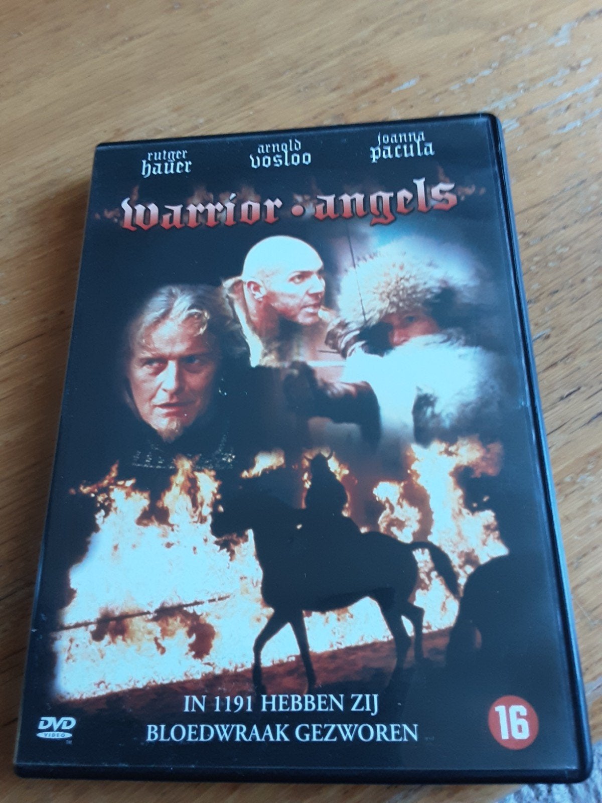 Warrior angels, Vanaf 16 jaar, Ophalen, Zo goed als nieuw, Actie