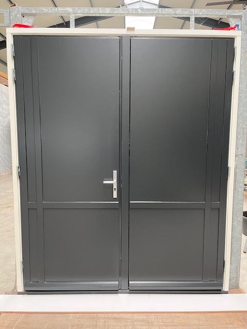 OPENSLAANDE ROBUUSTE DEUREN/HARDHOUTEN KOZIJN. DTS dorpel, Deurkozijn, Nieuw, Ophalen of Verzenden, 150 tot 225 cm