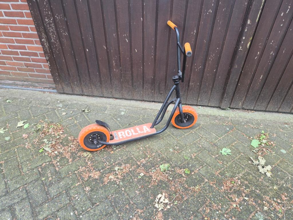 Stoere step met terreinbanden - Super cool!, Ophalen of Verzenden, Gebruikt, Gewone step, Rolla