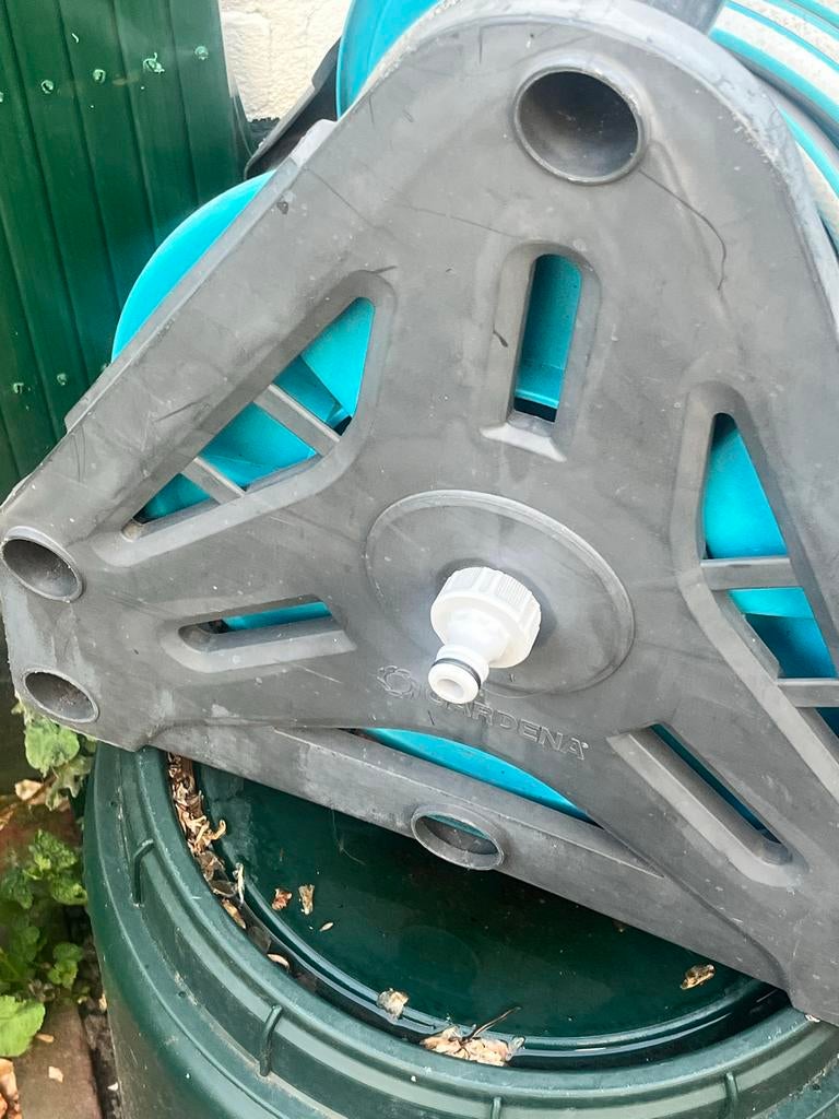 Tuinslang met haspel - Gardena, Ophalen of Verzenden, Gebruikt, Tuinslanghaspel