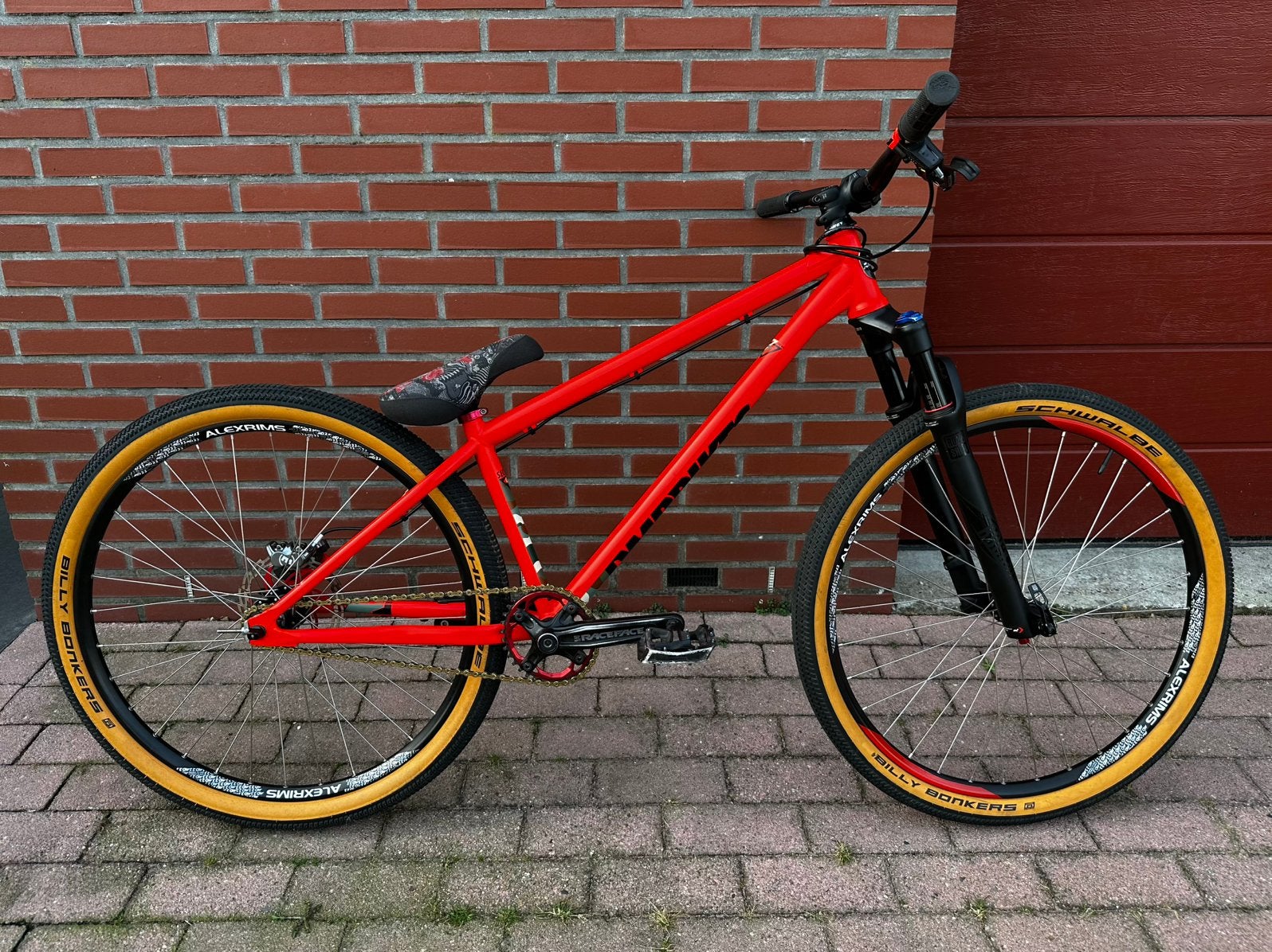 Dirtjumper | DMR bikes | Custom build, Fietsen en Brommers, Fietsen | Mountainbikes en ATB, Hardtail, Zo goed als nieuw, Schijfrem