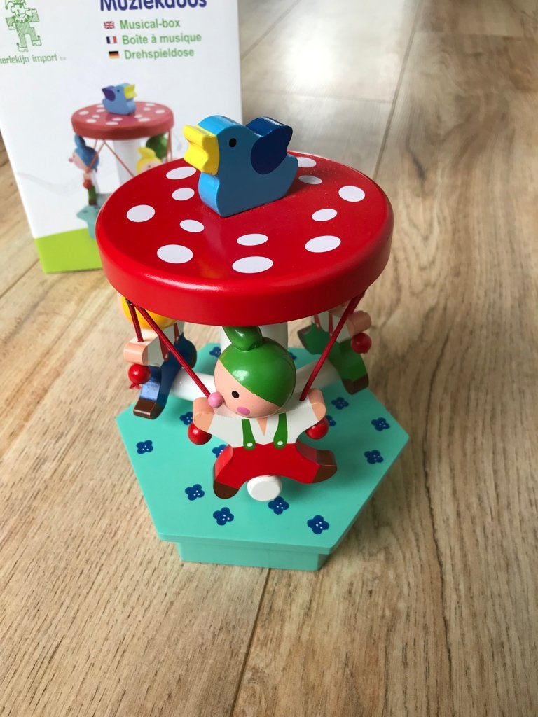 NIEUW Muziekdoosje kabouters op een paddenstoel, Ophalen, Nieuw