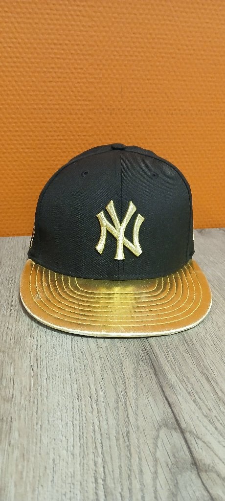 New York Yankees pet, Ophalen of Verzenden, New Era, Pet, 57 cm (M, 7⅛ inch) of minder