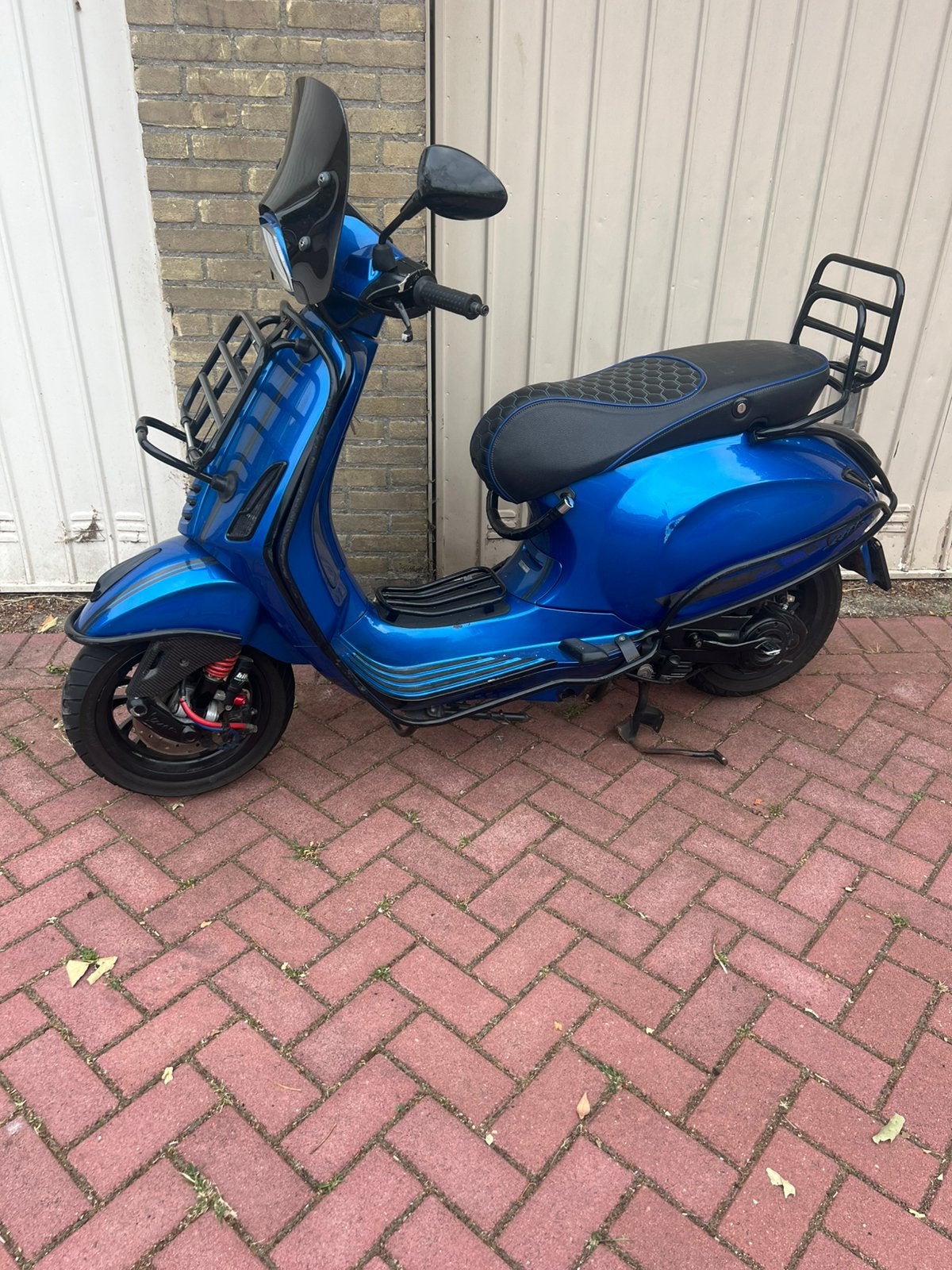 Vespa sprint 2016, Fietsen en Brommers, Scooters | Vespa, Zo goed als nieuw, Overige modellen, Benzine, Ophalen