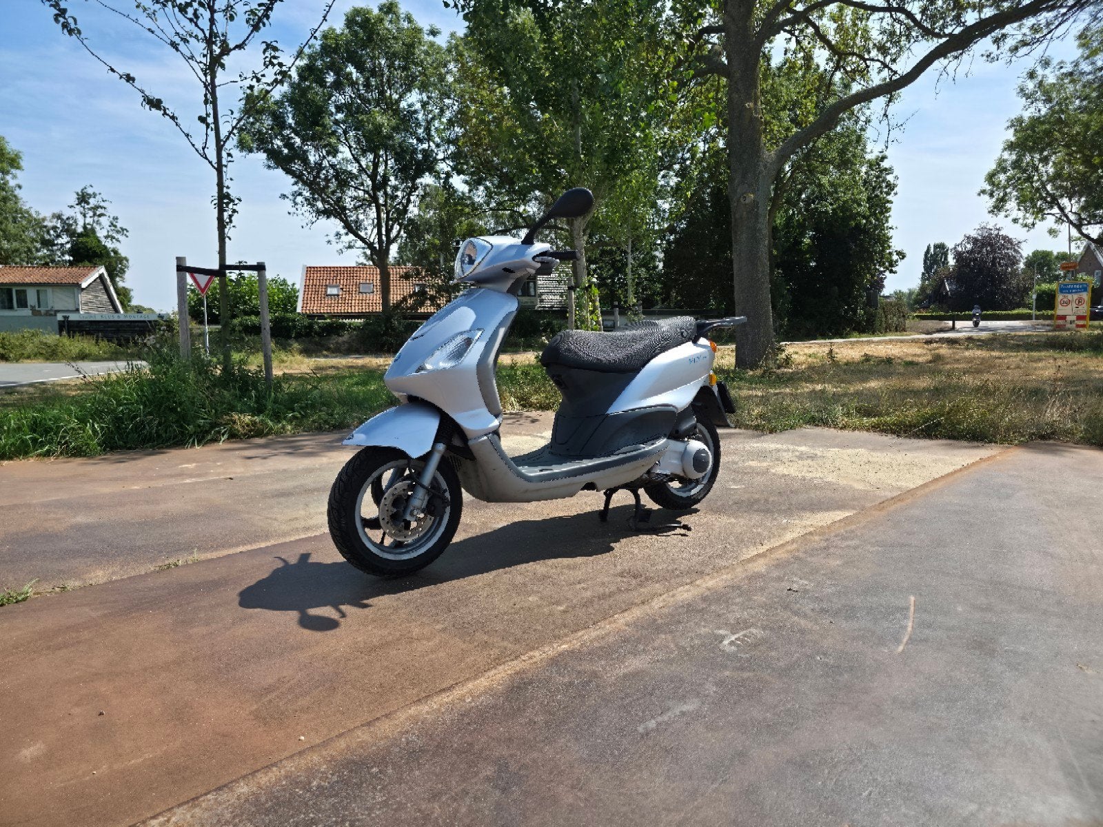 Piaggio Fly 125cc  4Takt 2009 - motorisch topstaat!, Ophalen, 150 cc