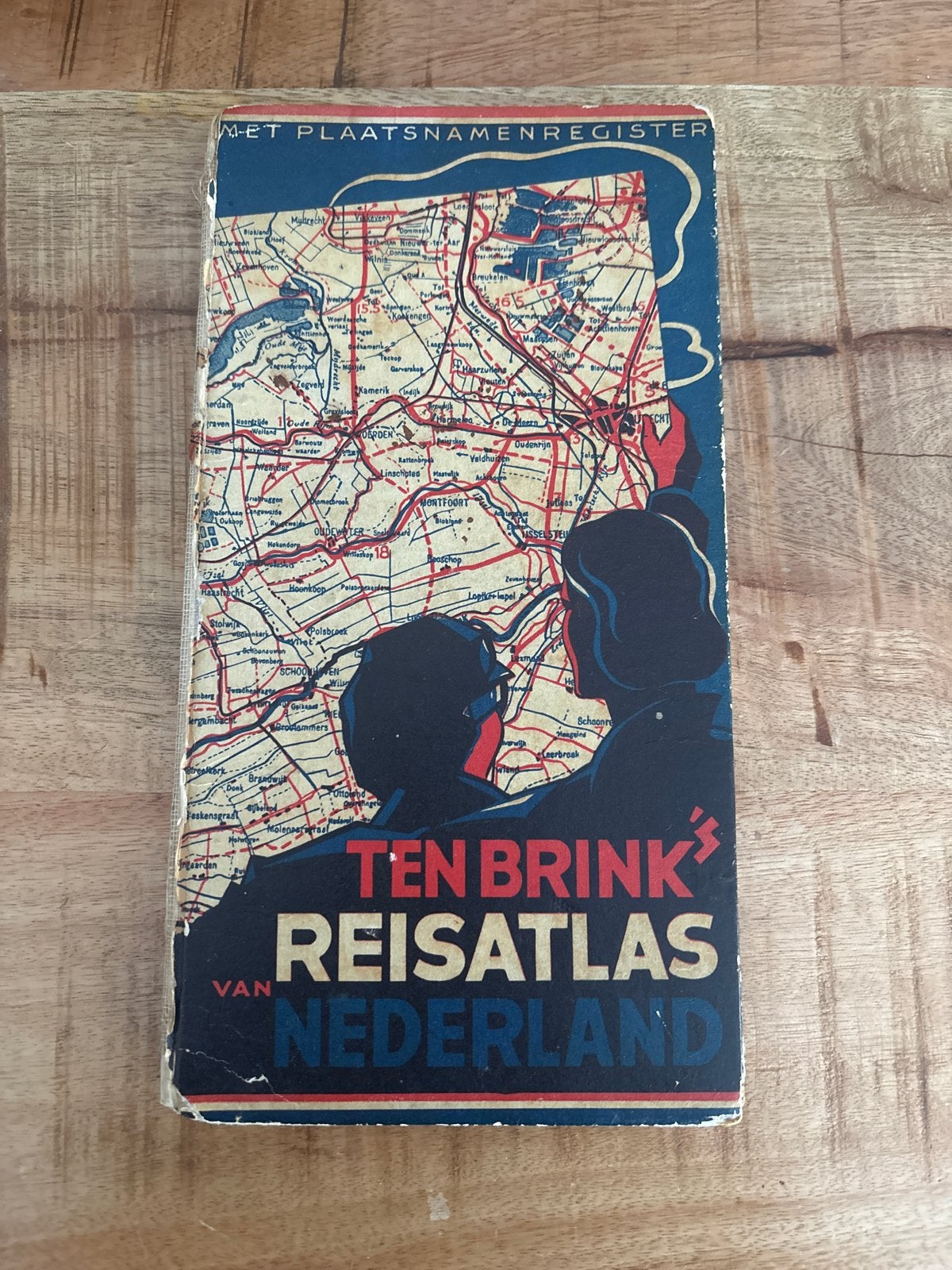 Ten Brink's Reisatlas van Nederland - 34e herziene druk, Boeken, Atlassen en Landkaarten, Gelezen, Overige atlassen, Ophalen of Verzenden
