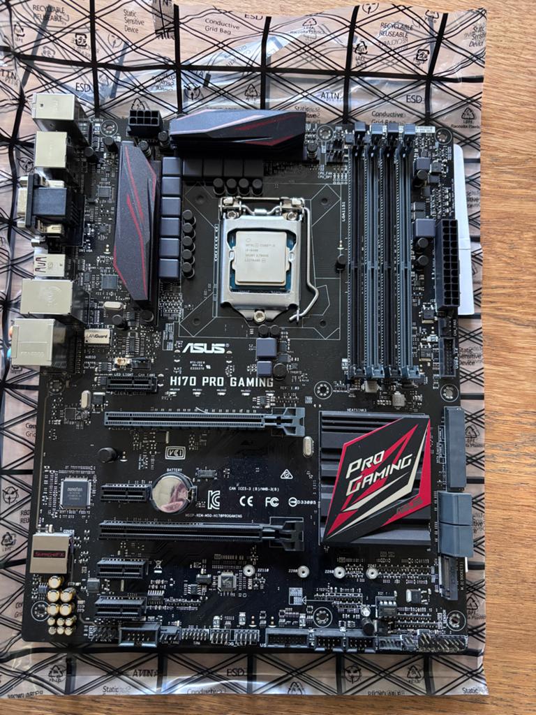 ASUS H170 PRO GAMING Moederbord met Intel i5-6400 CPU, Computers en Software, Ophalen of Verzenden, Intel, DDR4