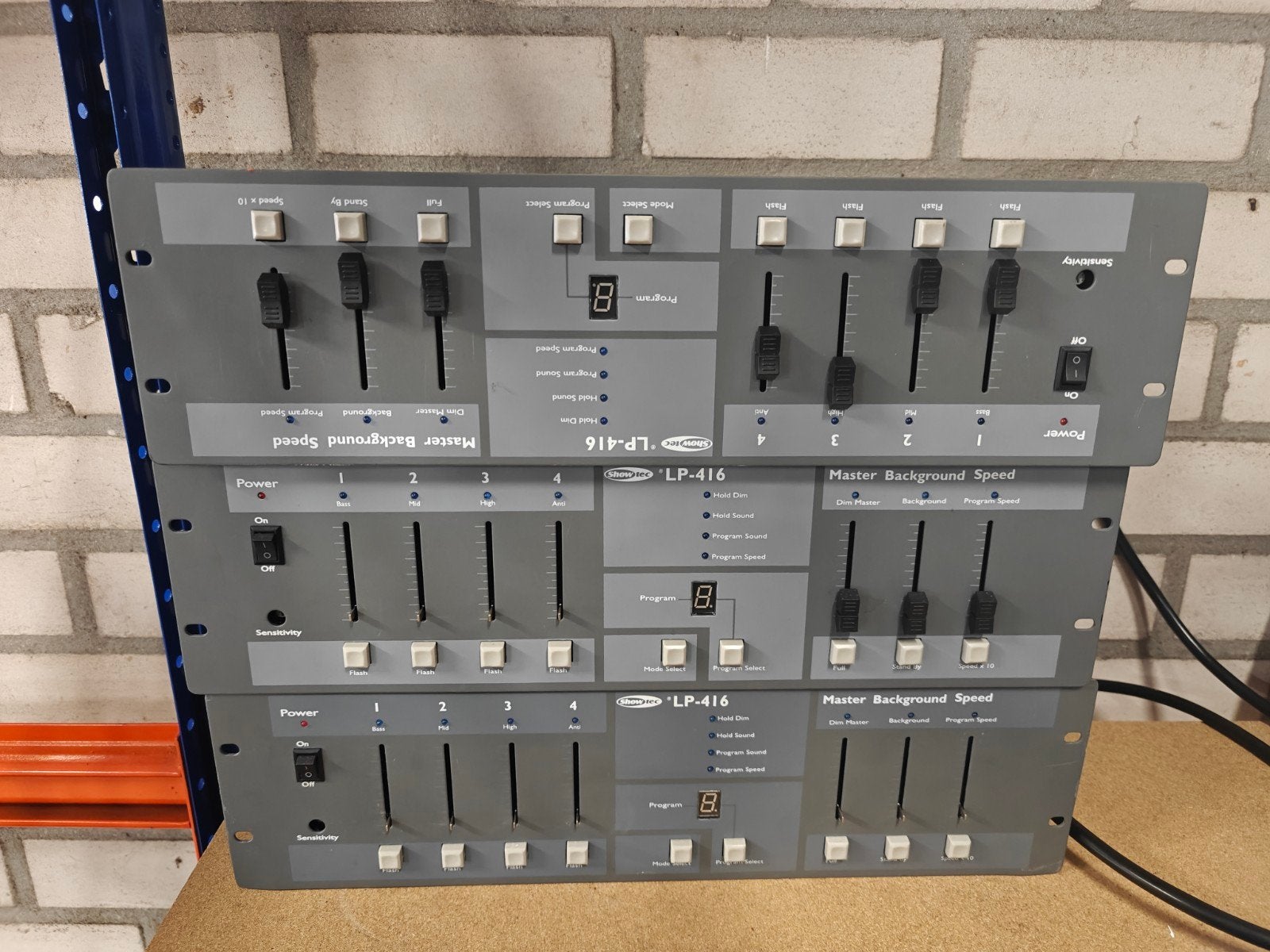 3x showtec LP 416 4 kanaals chaser, Muziek en Instrumenten, Licht en Laser, Ophalen of Verzenden, Licht