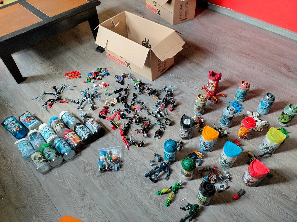Enorme Partij Vintage Bionicle(2001-2006) – Alles-in-één!, Bionicle, Overige typen, Ophalen of Verzenden, Zo goed als nieuw