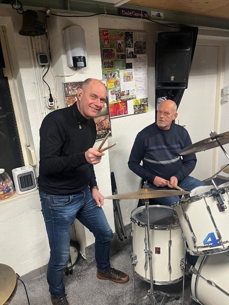 Drumlessen Oss zonder dat je noten hoeft te leren, Ophalen, Nieuw, Melodische percussie