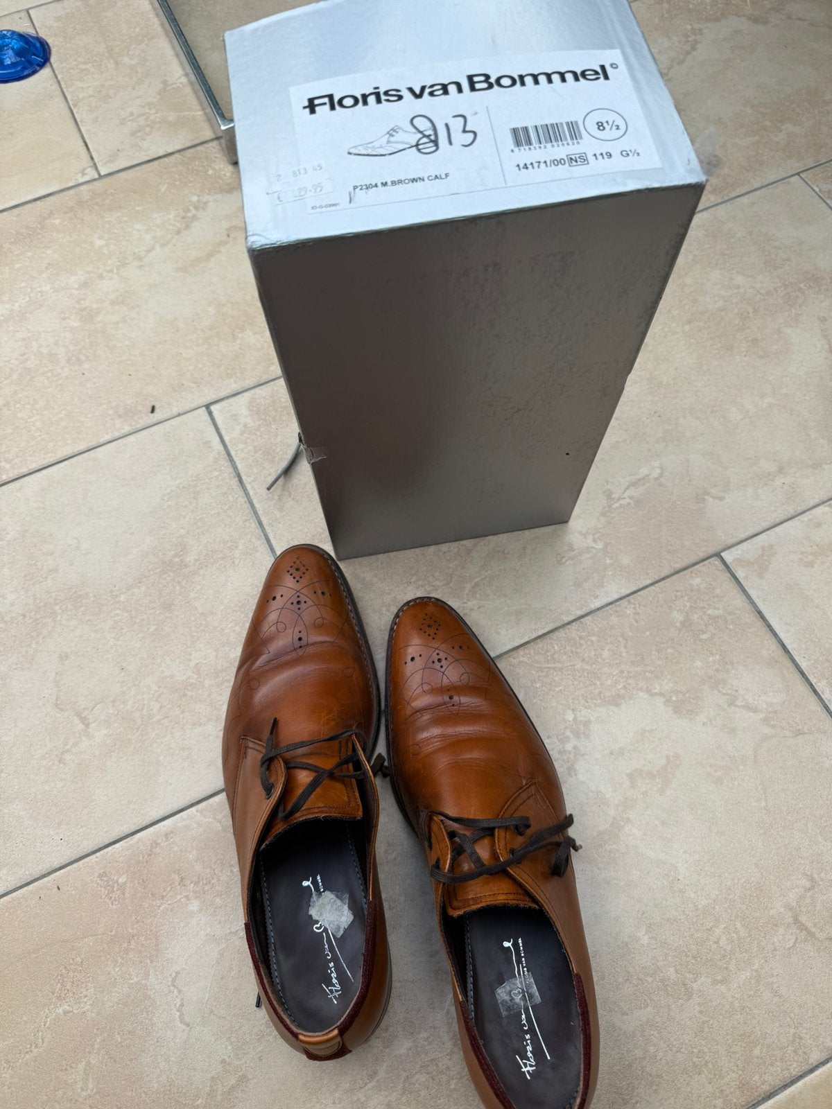 Mooie bruinen schoen van floris van bommel, Ophalen, Zo goed als nieuw, Bruin