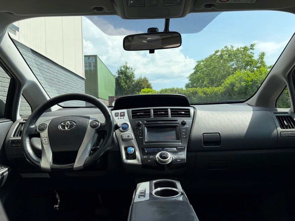 Toyota Prius Wagon 1.8 7-pers. Pano.dak Hud Trekhaak Camera, Auto's, Euro 5, Gebruikt, Zwart, 4 cilinders