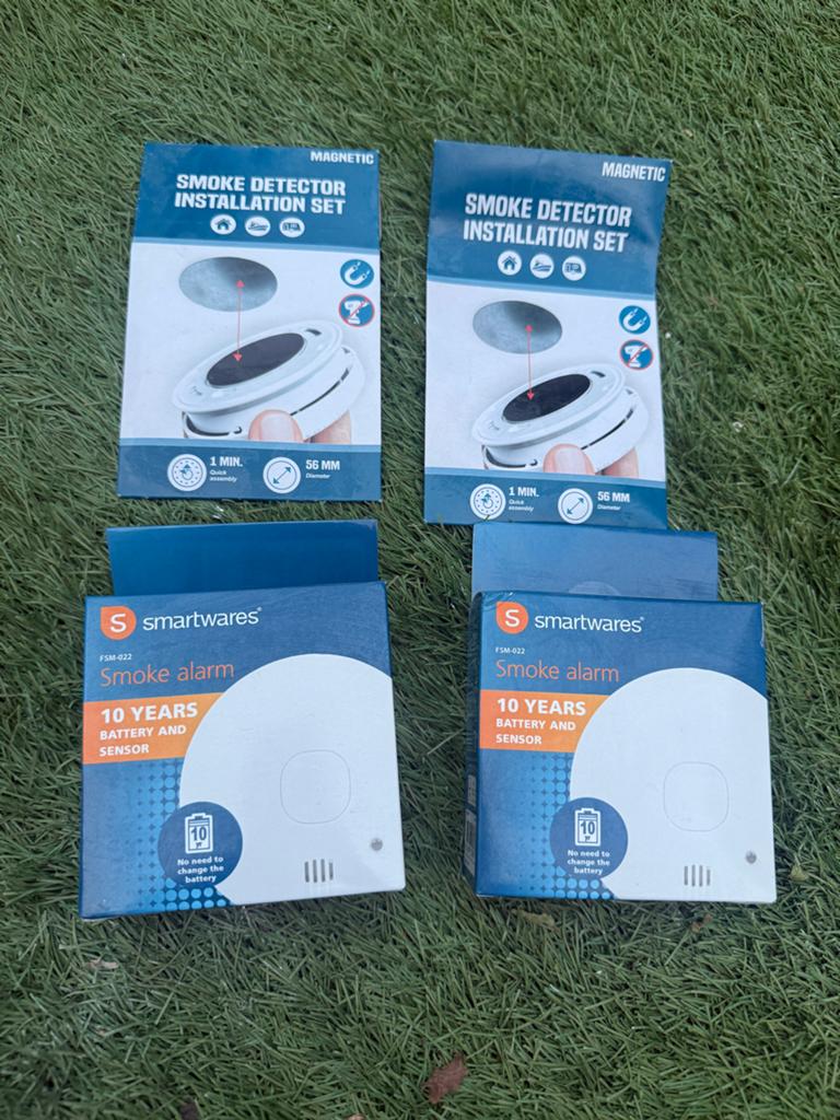 Smartwares Rookmelder Installatieset - 2 stuks, Doe-het-zelf en Verbouw, Alarmsystemen, Nieuw, Detector, Sensor of Melder, Rook