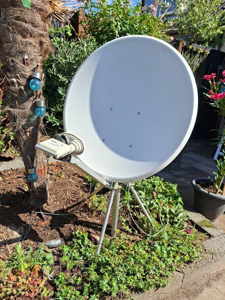 satelliet schotel camping/thuis, Ophalen, Zo goed als nieuw