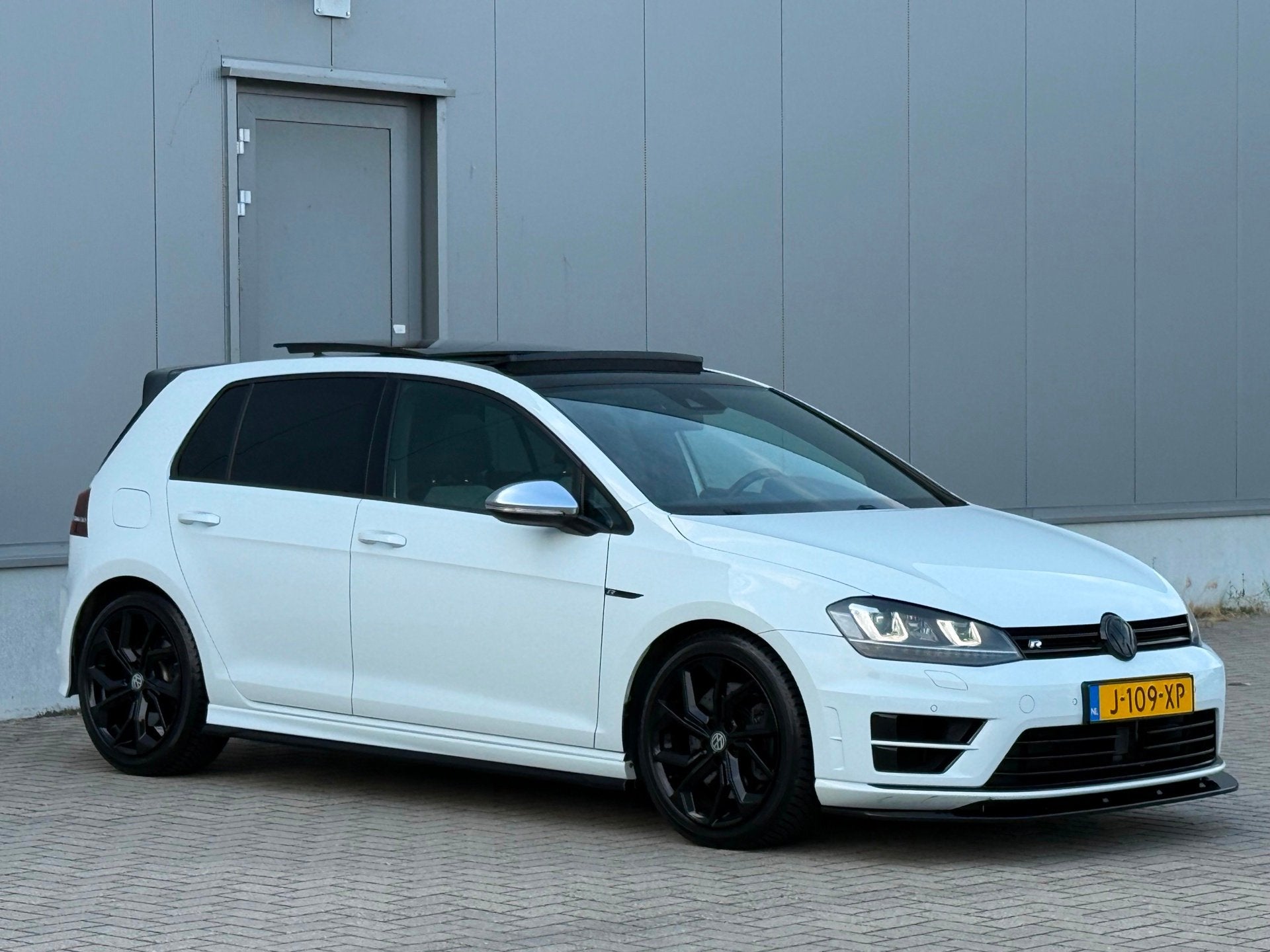 Volkswagen Golf 2.0 TSI R 4Motion Milltek PANO, Auto's, Volkswagen, Automaat, Gebruikt, 4 cilinders, 1984 cc