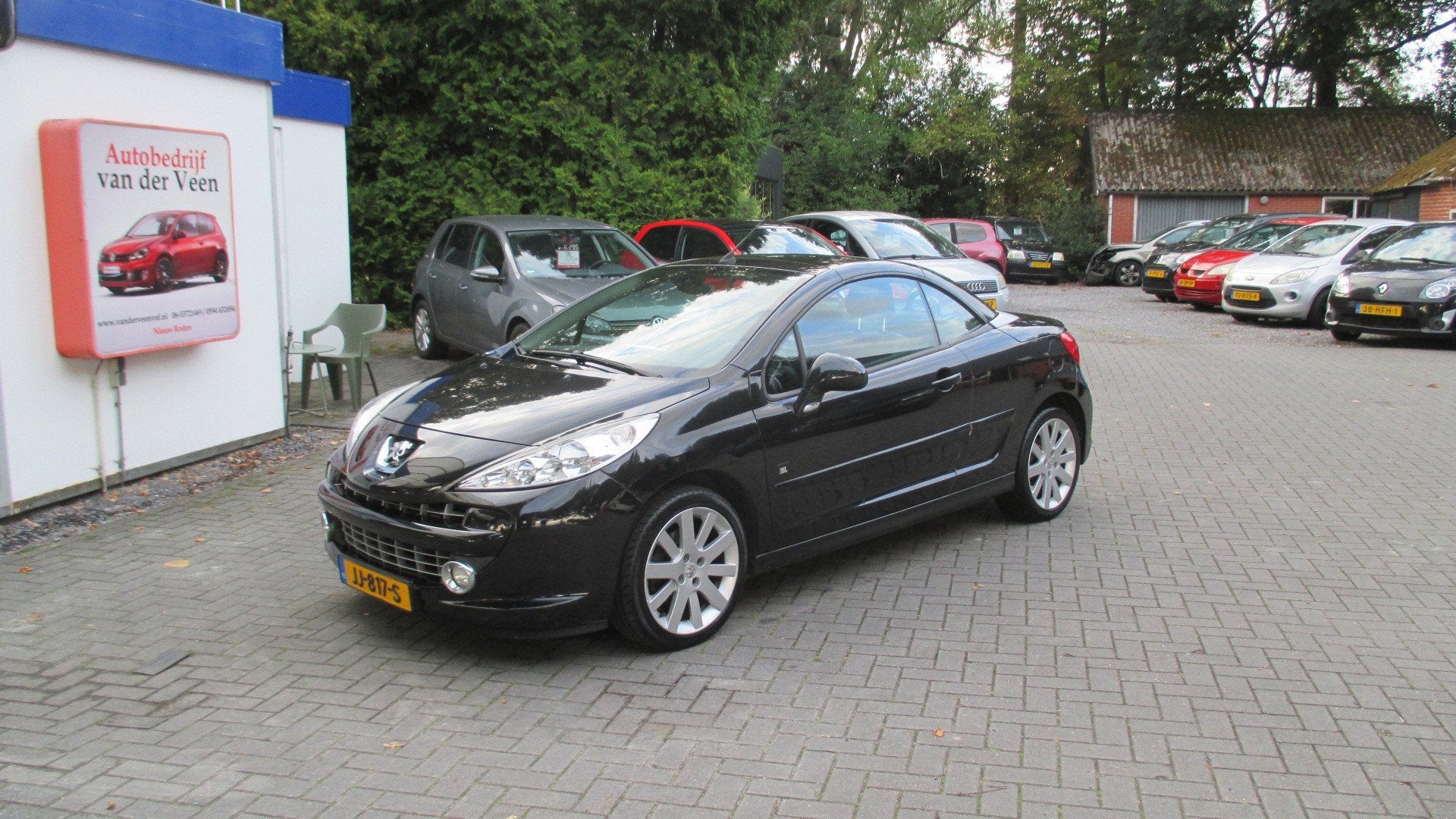 Peugeot 207 CC 1.6 VTi, Auto's, Peugeot, Voorwielaandrijving, 15 km/l, Gebruikt, Zwart