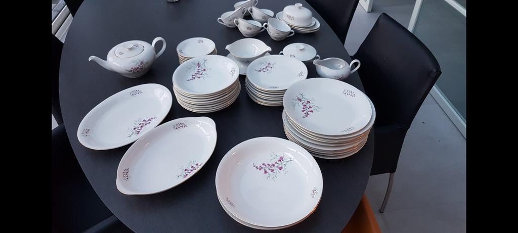 10 PERSOONS SERVIES MERK GIOVANNA ONBESCHADIGD, Huis en Inrichting, Keuken | Potten en Pannen, Ophalen of Verzenden, Rvs, Pannenset
