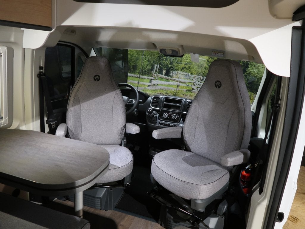 Sunlight Cliff 600 ENTRY SUPERAANBIEDING, Caravans en Kamperen, Campers, Buscamper of Camperbus, Sunlight, Tot en met 2, Elektrische ramen