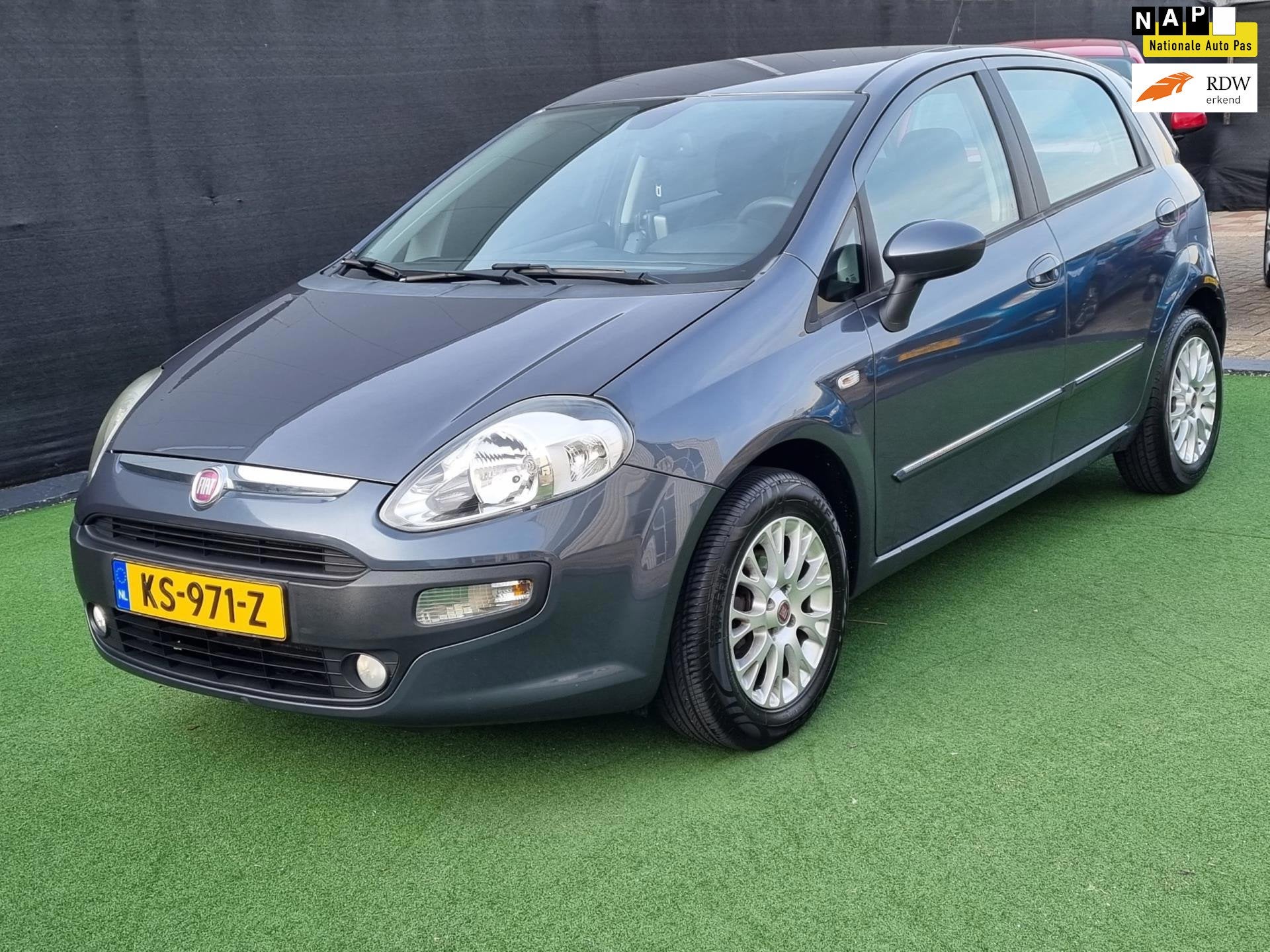 Fiat Punto Evo 1.4 Dynamic AUTOMAAT NAVI!, Auto's, Euro 5, 4 cilinders, 19 km/l, 1000 kg