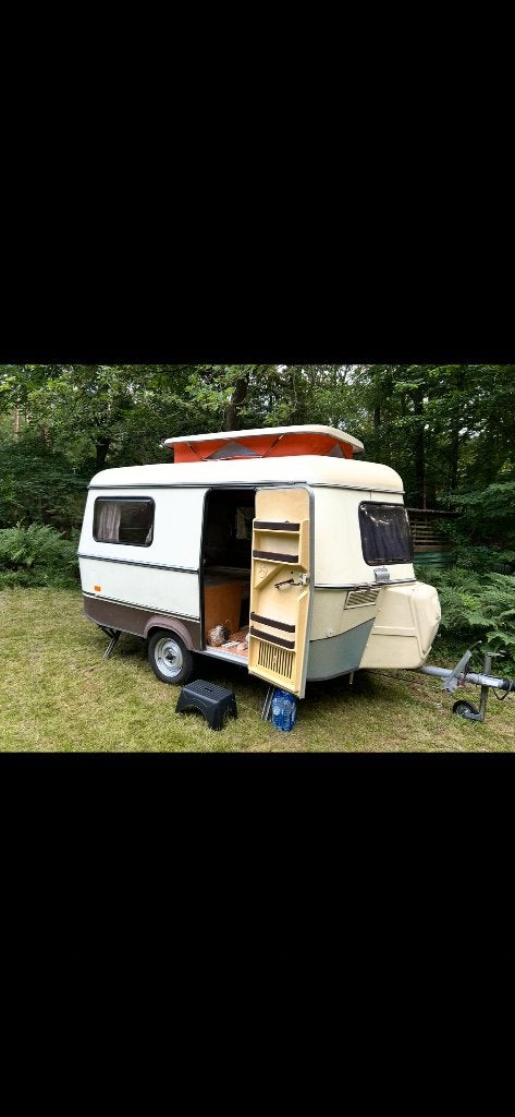 Eriba Pan 1987 caravan., Treinzit, 4 tot 5 meter, Eriba, Vast bed