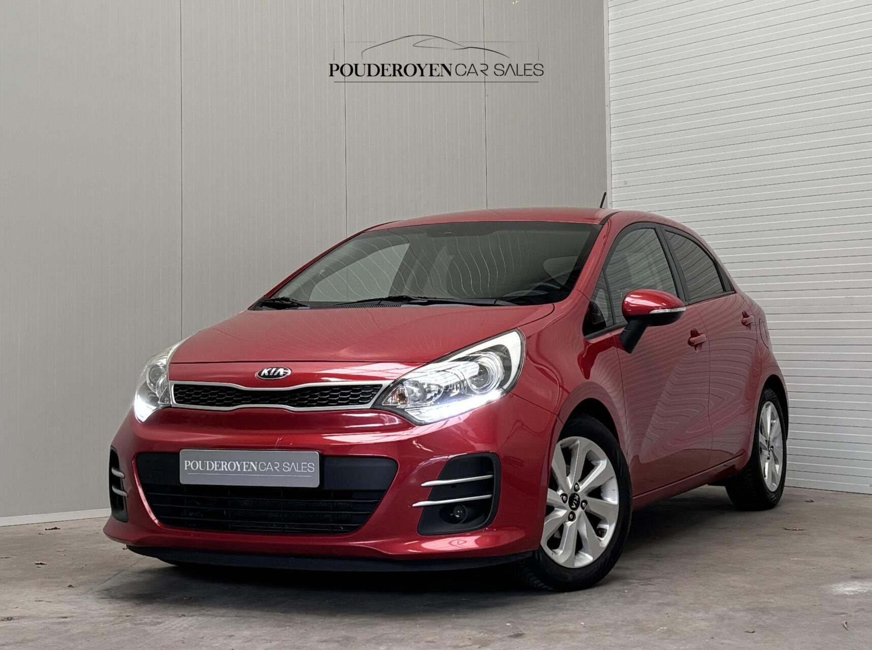 Kia Rio 1.2 CVVT ExecutiveLine / Nwe Distributieketting / Nw, Auto's, 4 cilinders, Bedrijf, Handgeschakeld, 84 pk