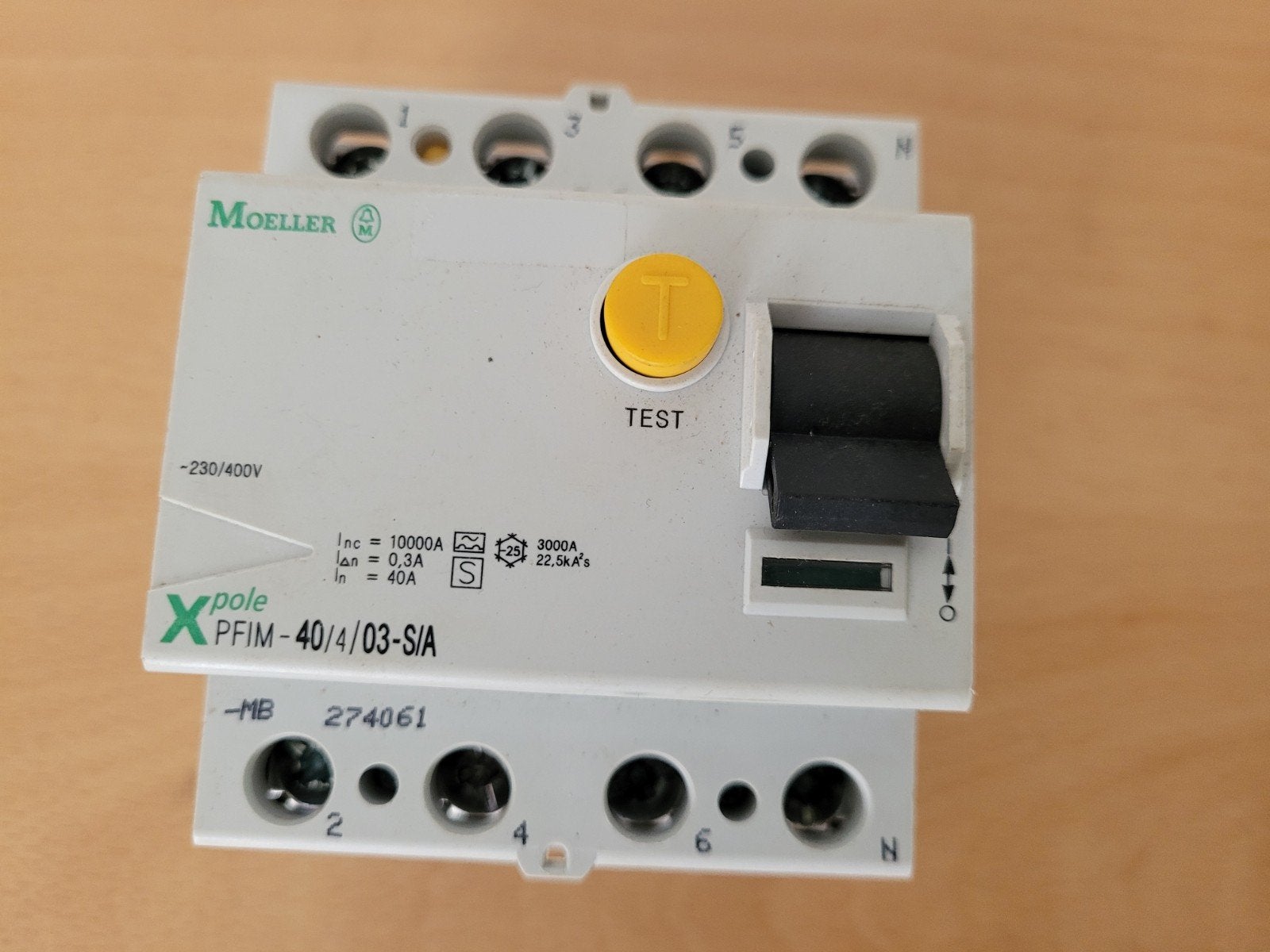 Moeller Xpole PFIM-40/4/03-S/A Aardlekschakelaar 40A, Overige merken, Gebruikt, Ophalen of Verzenden, Info@moeller.net