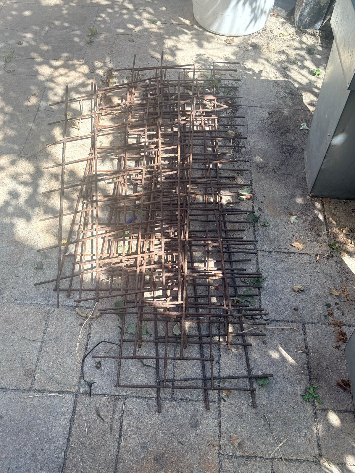 Gratis Betonijzer van oud tuinhek, Ophalen of Verzenden, Gebruikt, 250 mm of meer, Overige typen