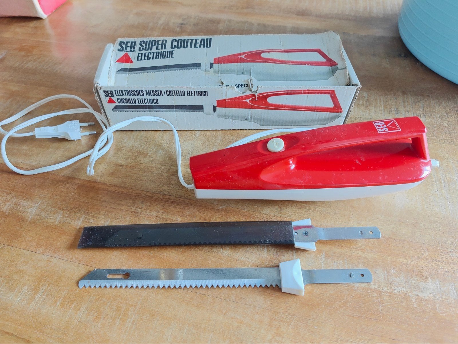 Vintage SEB Super Couteau Electrique - Elektrisch Mes, Gebruikt, Ophalen of Verzenden, Snijmachine, Rood