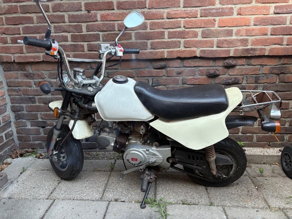 BOATIAN 50 CC (Honda Monkey copy) + onderdelen, Ophalen, Baotian, Gebruikt, Maximaal 45 km/u