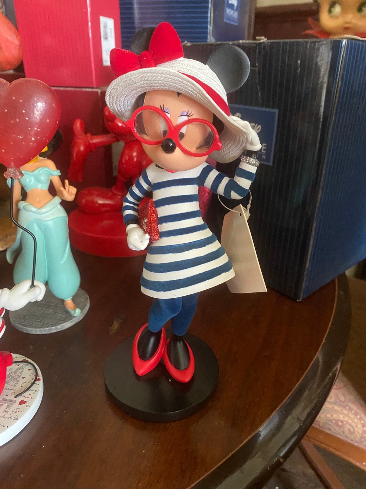 Minnie beeld, Ophalen, Mickey Mouse, Zo goed als nieuw, Beeldje of Figuurtje
