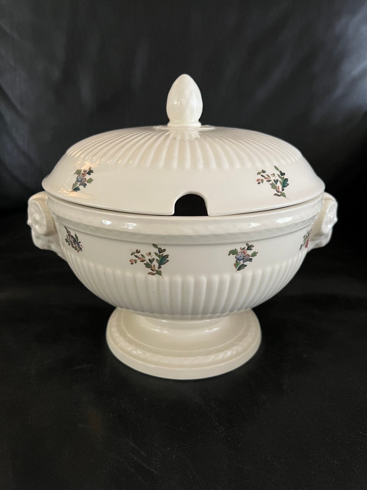 Wedgwood conway soepterrine, Ophalen, Klassiek, Overige typen, Zo goed als nieuw