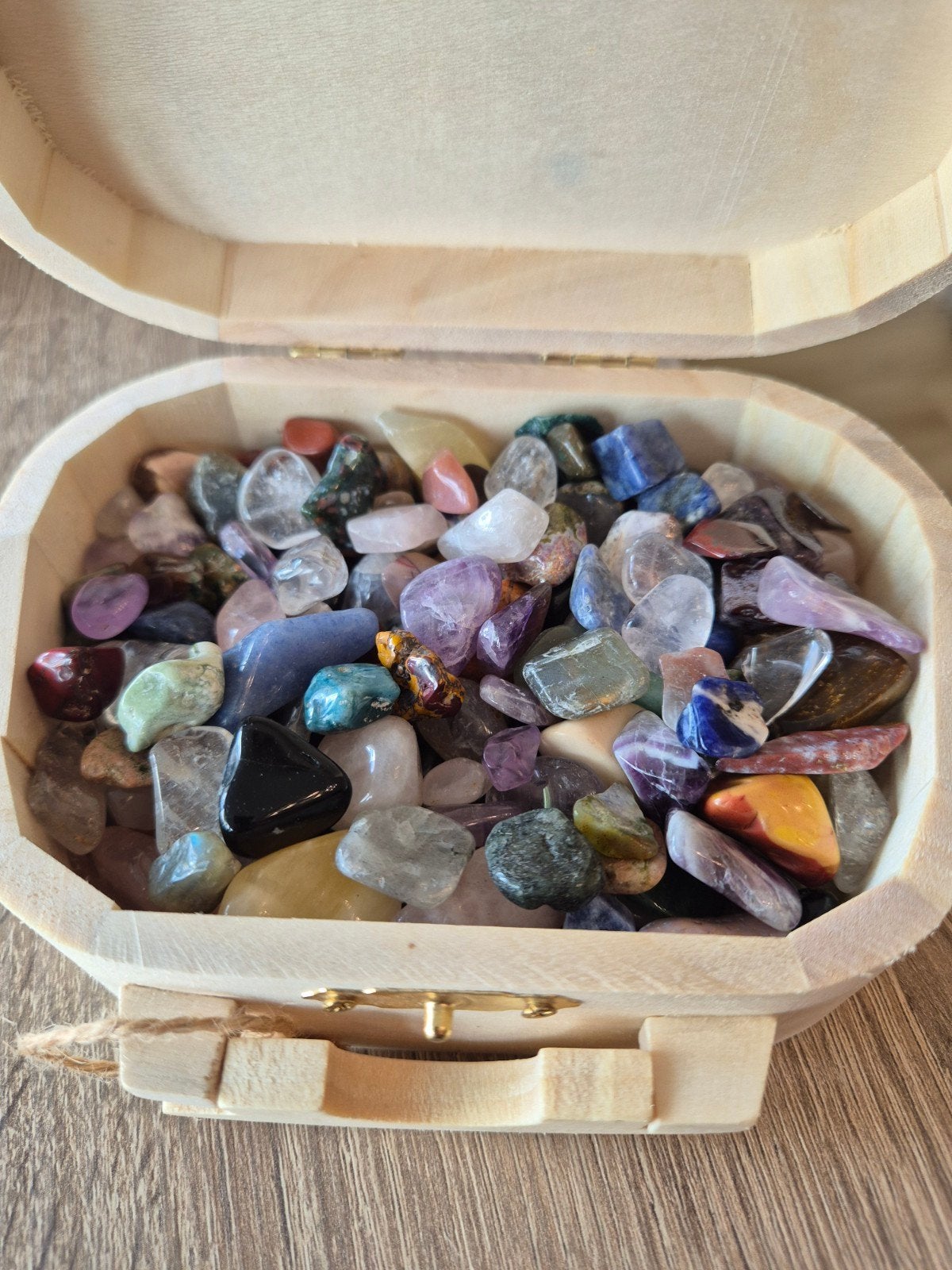 kistje met edelstenen trommelsteentjes, Ophalen of Verzenden