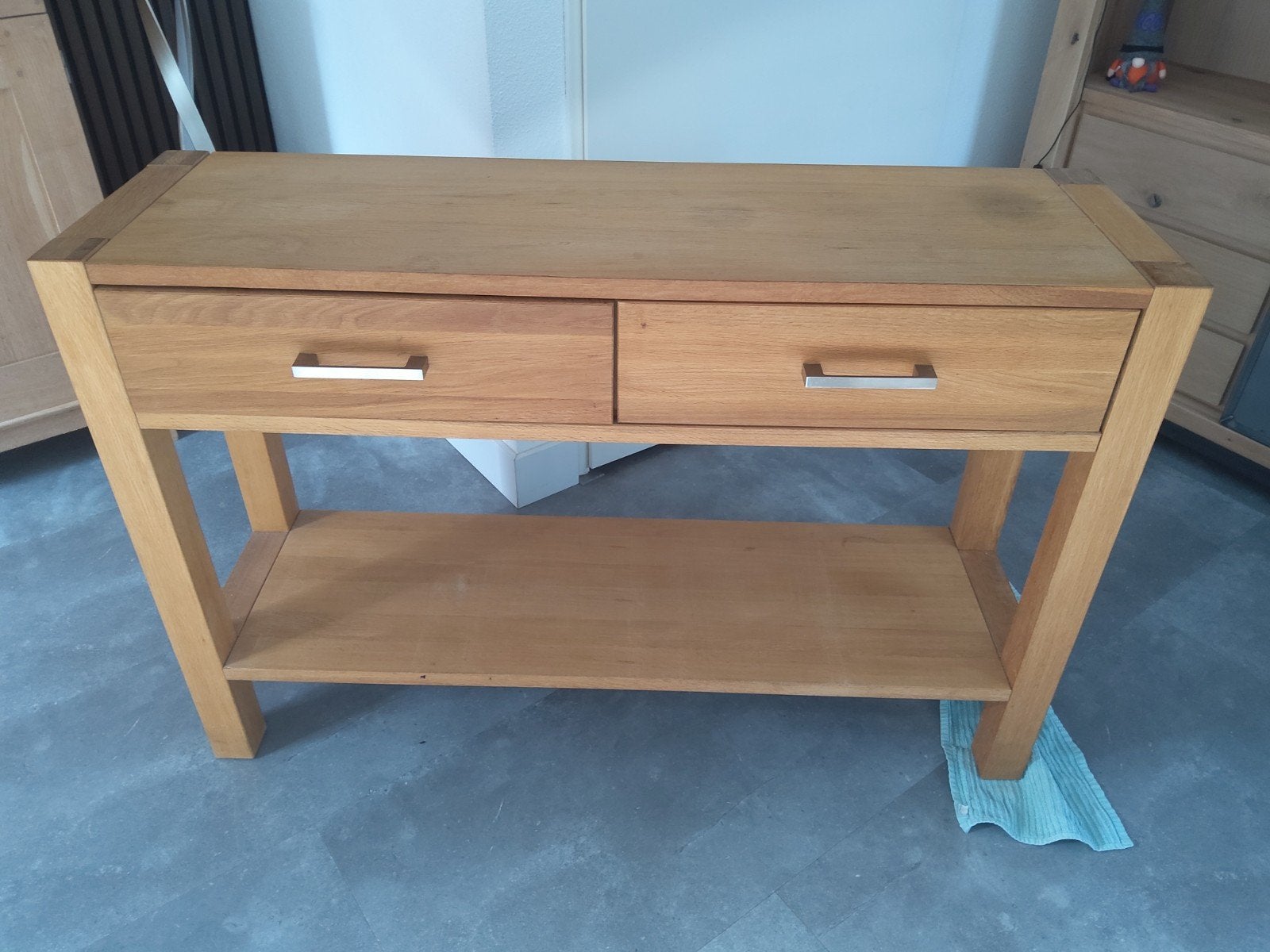 Massief eiken sidetable met 2 lades en plank - 120x38x80cm, Huis en Inrichting, Tafels | Sidetables, Ophalen, Gebruikt, 100 tot 150 cm