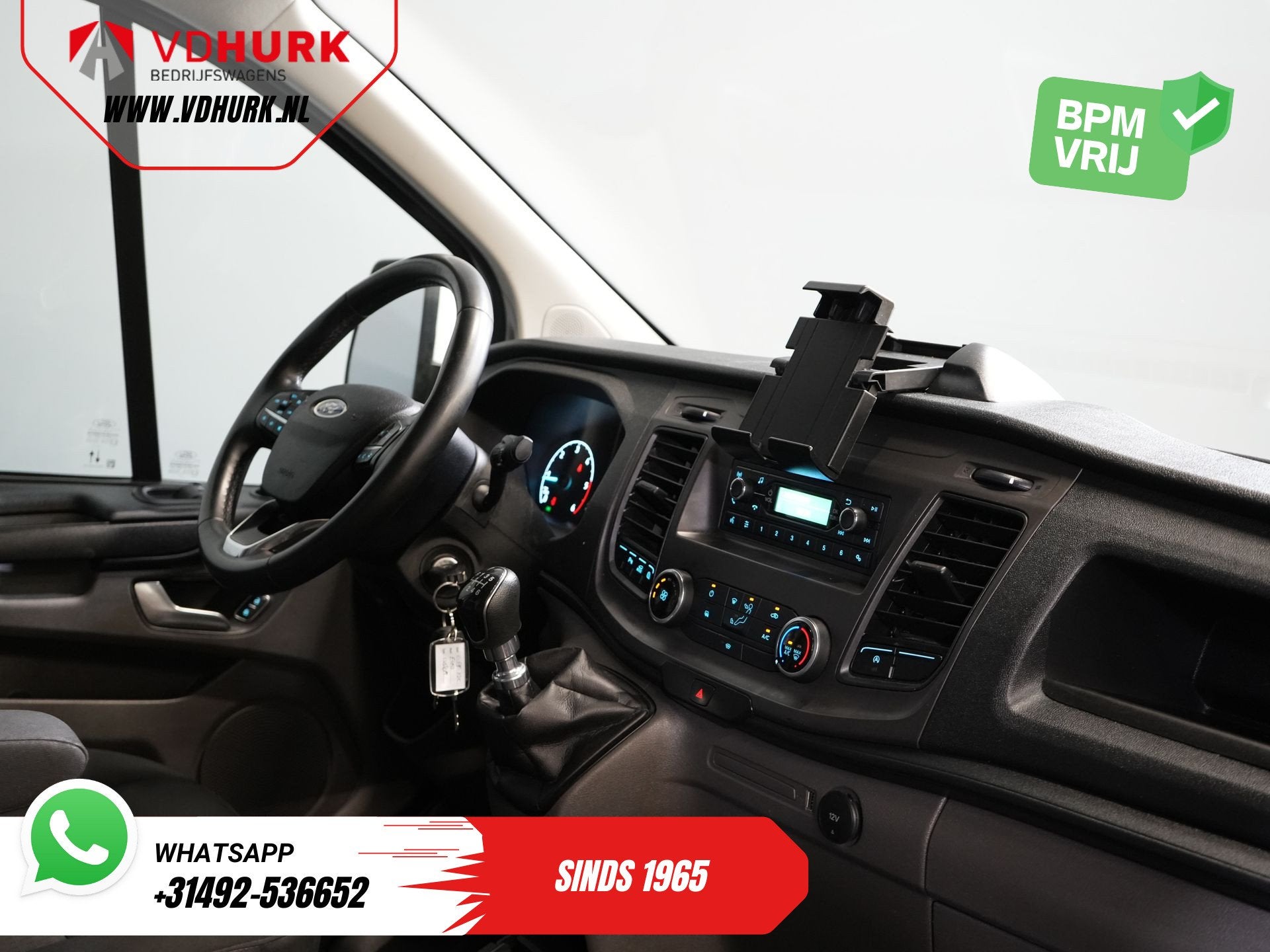 Foto 3 van Ford Transit Custom 2.0 TDCI L2 130 pk Trend 2.8t Trekverm/