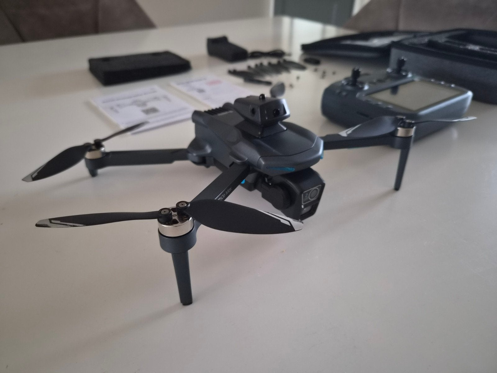 XT606 Max GPS Drone 8K Camera met 2 accu's en HD scherm, Audio, Tv en Foto, Drones, Cameradrone, Zo goed als nieuw, Minder dan 250 gram