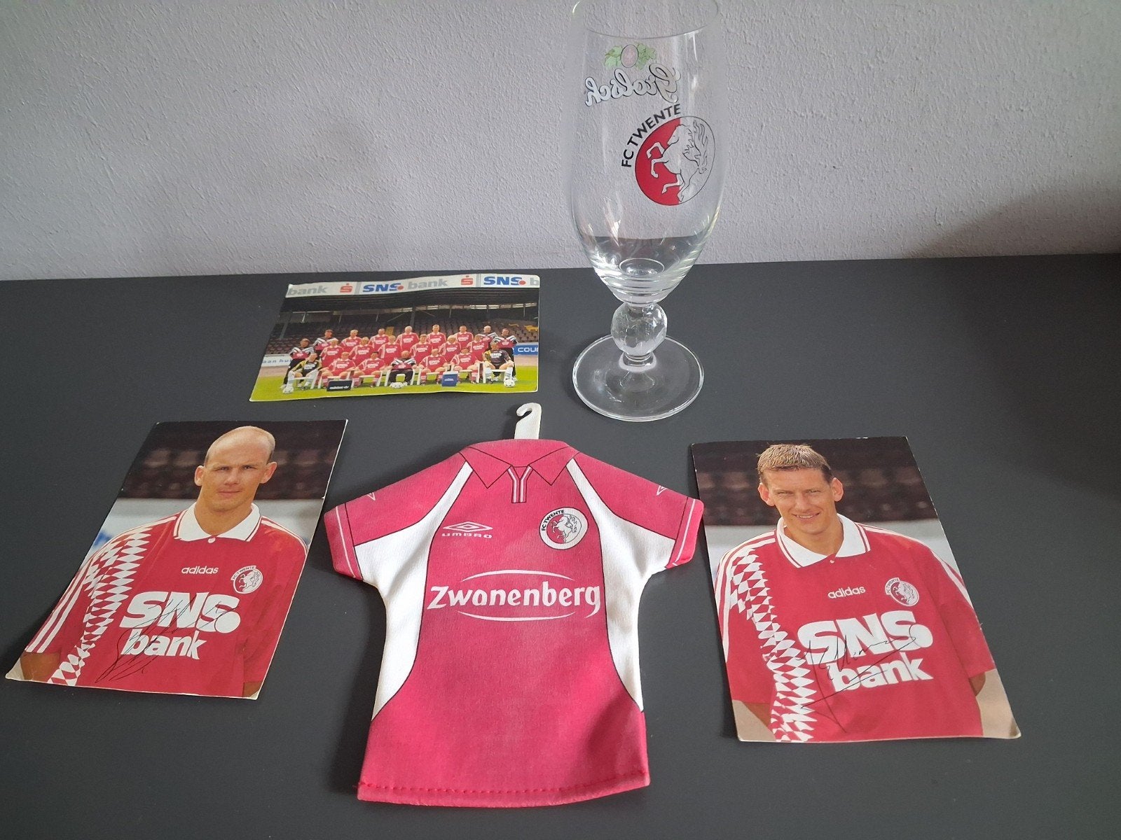 FC Twente glas, shirtje en spelerskaarten vintage, Verzamelen, Ophalen of Verzenden, Gebruikt, F.C. Twente, Overige typen