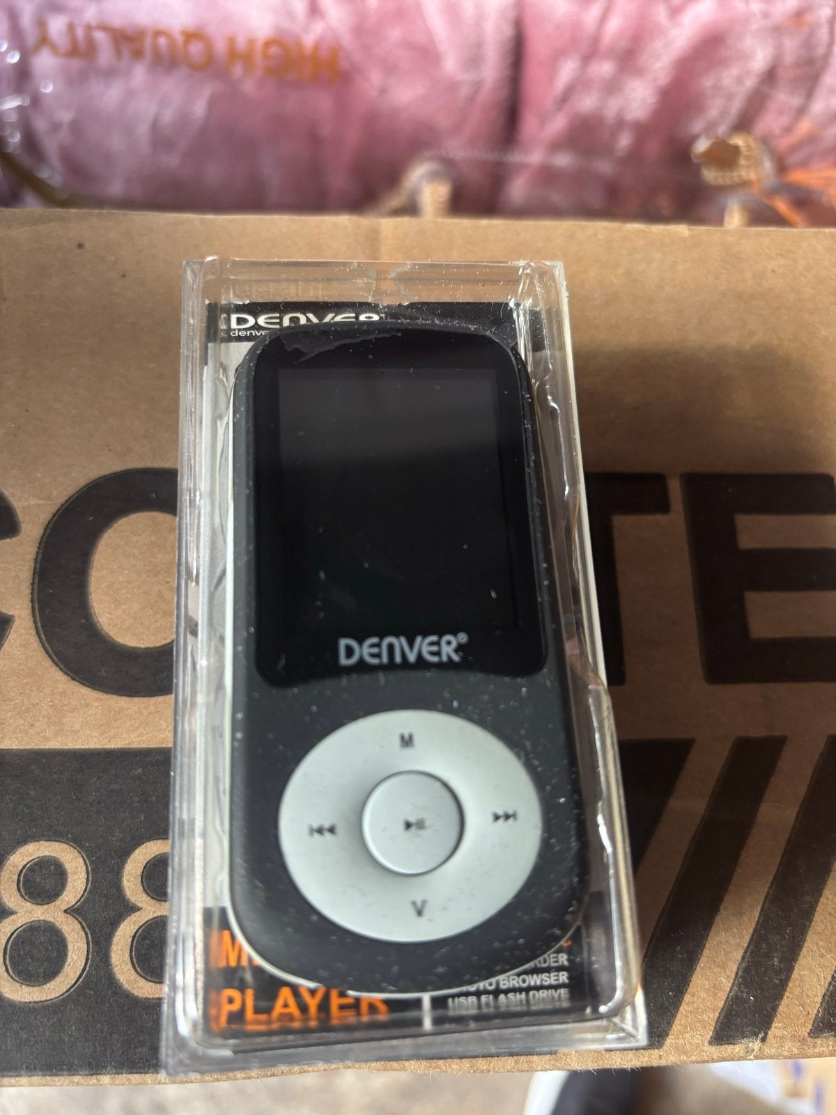 NIEUW Denver MP3 MP4 speler - Verpakking eenmalig geopend, Audio, Tv en Foto, Overige merken, Den, Den, Nieuw