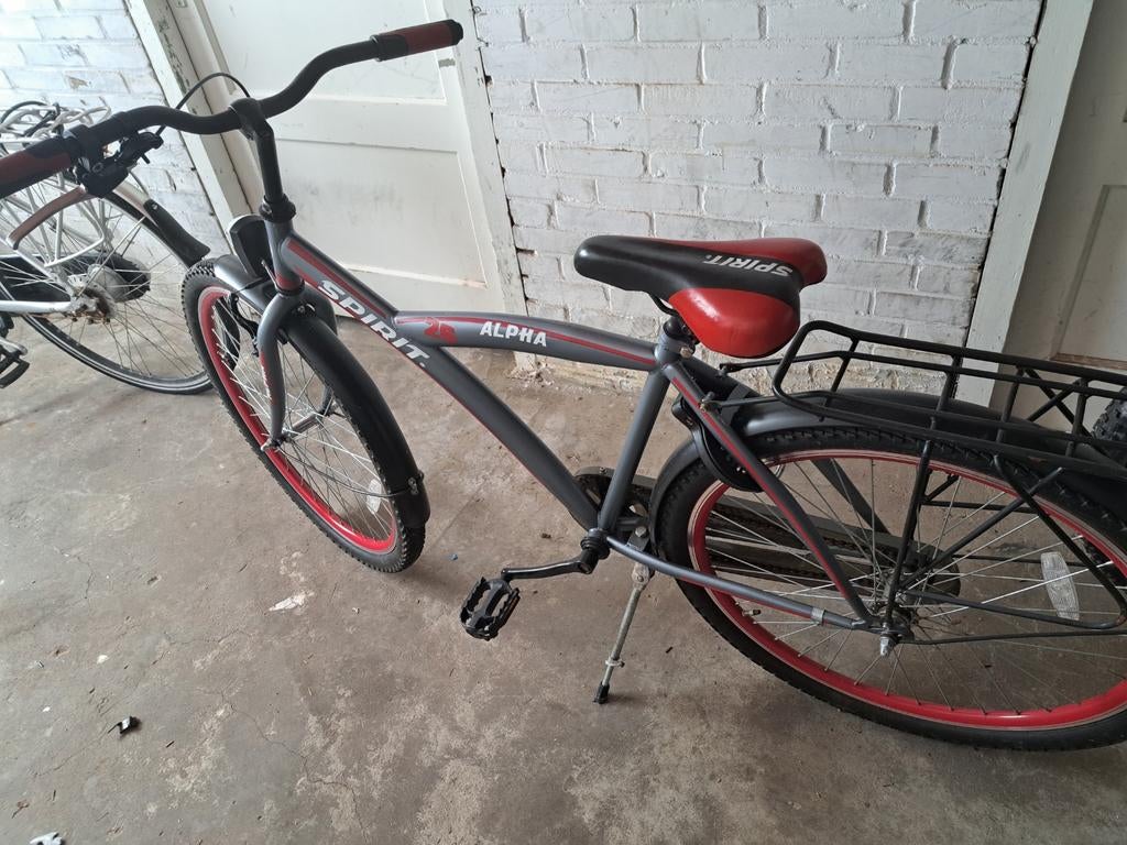 Jongensfiets Spirit Alpha - Zo goed als nieuw, Spirit, Ophalen, 26 inch of meer, Handrem