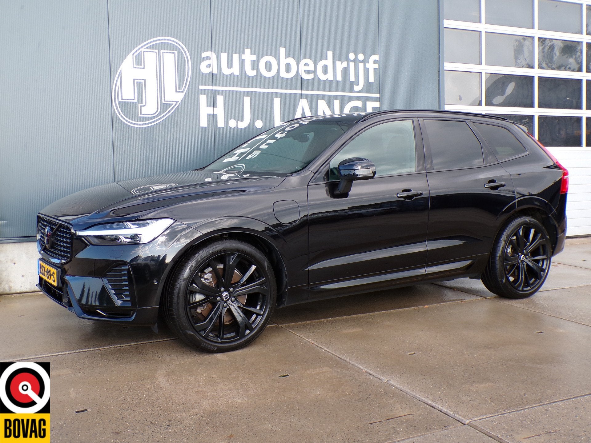 Volvo XC60 2.0 T8 Plug-in hybrid AWD Ultra Black Edition, Auto's, Automaat, 12 maanden, Gebruikt, 4 cilinders